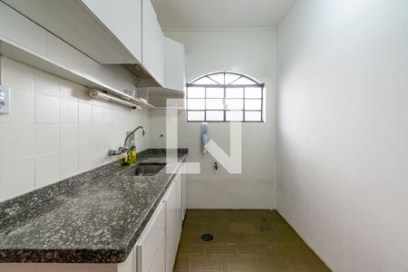 Cozinha 2 de casa à venda com 4 quartos, 370m² em Vila Guarani (z Sul), São Paulo