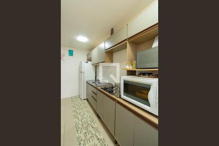 Cozinha de apartamento à venda com 2 quartos, 77m² em Estância Velha, Canoas