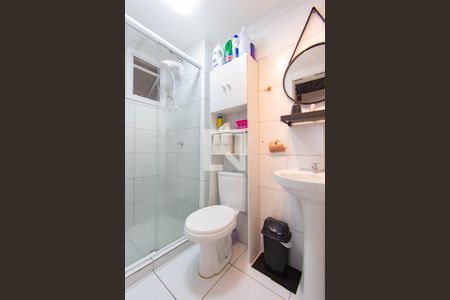 Banheiro de apartamento à venda com 2 quartos, 77m² em Estância Velha, Canoas
