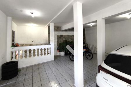 Garagem de casa à venda com 4 quartos, 261m² em Jardim Cacula, Jundiaí