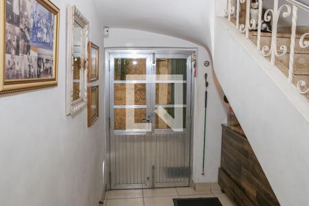 Entrada Lateral de casa à venda com 3 quartos, 260m² em Lapa, São Paulo