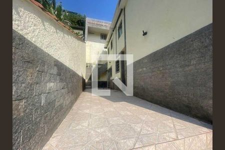 Casa à venda com 3 quartos, 248m² em Jardim Guanabara, Rio de Janeiro