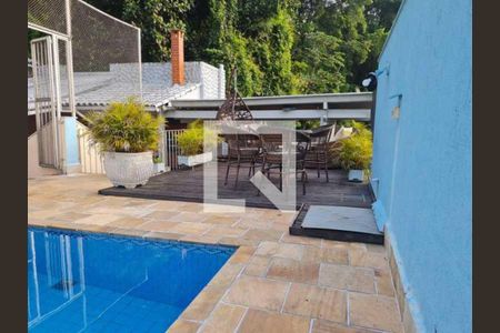 Casa à venda com 4 quartos, 540m² em Jardim Guanabara, Rio de Janeiro