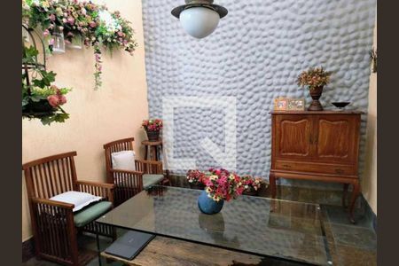 Casa à venda com 4 quartos, 540m² em Jardim Guanabara, Rio de Janeiro