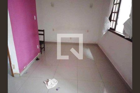 Casa à venda com 5 quartos, 270m² em Portuguesa, Rio de Janeiro