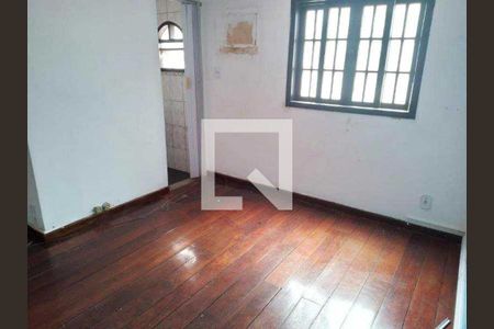 Casa à venda com 5 quartos, 270m² em Portuguesa, Rio de Janeiro