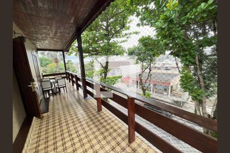 Casa à venda com 4 quartos, 346m² em Jardim Guanabara, Rio de Janeiro