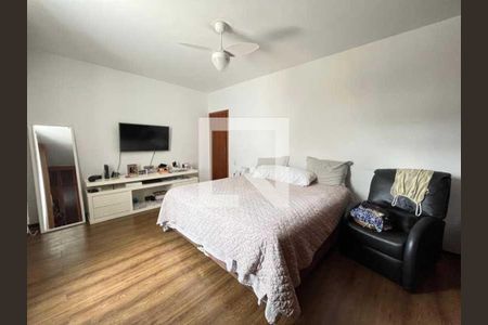 Casa à venda com 4 quartos, 346m² em Jardim Guanabara, Rio de Janeiro