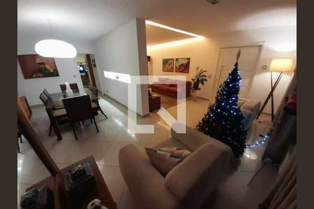 Casa à venda com 5 quartos, 206m² em Jardim Guanabara, Rio de Janeiro