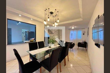 Casa à venda com 4 quartos, 350m² em Jardim Guanabara, Rio de Janeiro