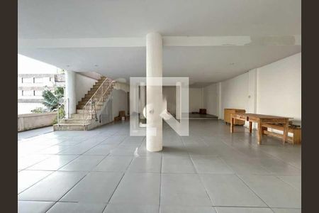 Casa à venda com 4 quartos, 350m² em Jardim Guanabara, Rio de Janeiro