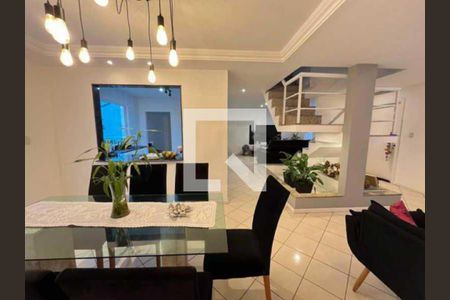 Casa à venda com 4 quartos, 350m² em Jardim Guanabara, Rio de Janeiro