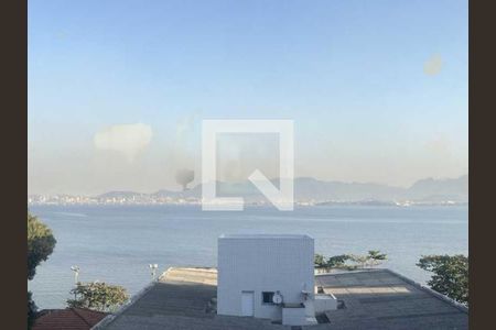 Casa à venda com 4 quartos, 350m² em Jardim Guanabara, Rio de Janeiro