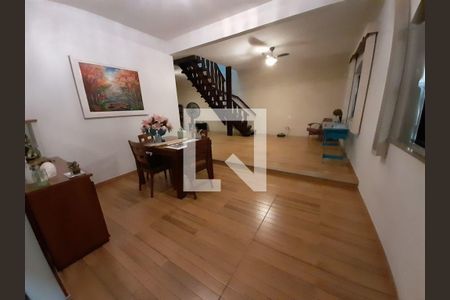 Casa à venda com 5 quartos, 600m² em Jardim Guanabara, Rio de Janeiro
