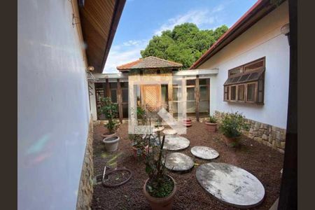 Casa à venda com 4 quartos, 765m² em Jardim Guanabara, Rio de Janeiro