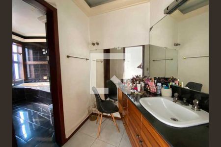 Casa à venda com 4 quartos, 765m² em Jardim Guanabara, Rio de Janeiro