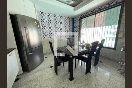 Casa à venda com 6 quartos, 353m² em Jardim Guanabara, Rio de Janeiro