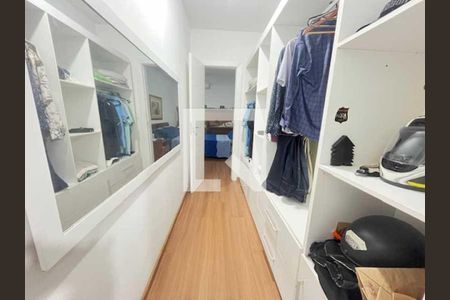 Casa à venda com 4 quartos, 332m² em Jardim Guanabara, Rio de Janeiro