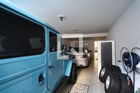 Garagem de casa à venda com 4 quartos, 300m² em Vila Assunção, Santo André