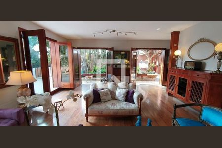 Casa à venda com 5 quartos, 600m² em Jardim Leonor, São Paulo