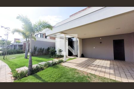 Garagem de casa de condomínio à venda com 3 quartos, 220m² em Loteamento Alphaville Campinas, Campinas