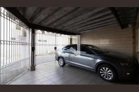 Garagem de casa à venda com 3 quartos, 132m² em Jardim Aricanduva, São Paulo