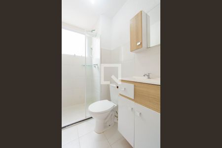 Banheiro de apartamento para alugar com 2 quartos, 42m² em São José, Canoas