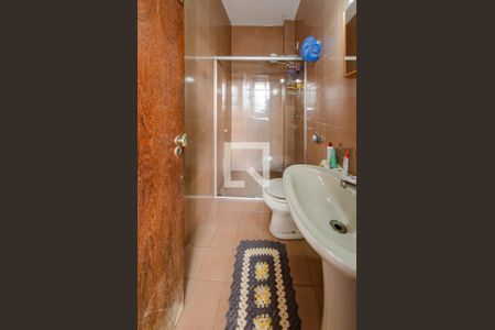 Banheiro de serviço de casa à venda com 4 quartos, 700m² em Santa Lúcia, Belo Horizonte