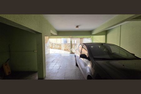 Garagem de casa à venda com 4 quartos, 700m² em Santa Lúcia, Belo Horizonte