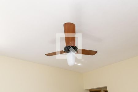 Sala de apartamento para alugar com 2 quartos, 70m² em Vila Kosmos, Rio de Janeiro