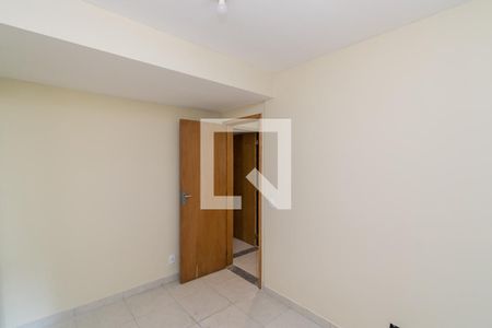 Quarto 1 de apartamento para alugar com 2 quartos, 70m² em Vila Kosmos, Rio de Janeiro