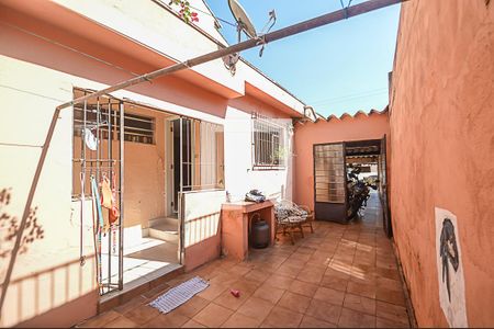Quintal de casa à venda com 3 quartos, 115m² em Santa Terezinha, São Bernardo do Campo