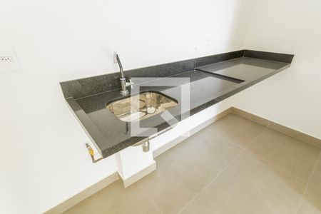 Cozinha de apartamento para alugar com 1 quarto, 53m² em Indianópolis, São Paulo