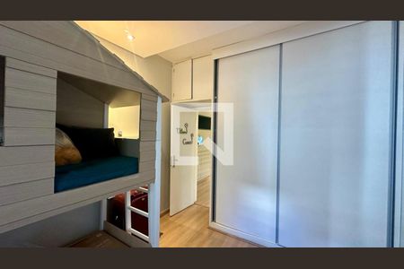 Quarto de casa à venda com 3 quartos, 287m² em Serra, Belo Horizonte