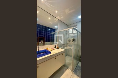 Banheiro de casa à venda com 3 quartos, 287m² em Serra, Belo Horizonte