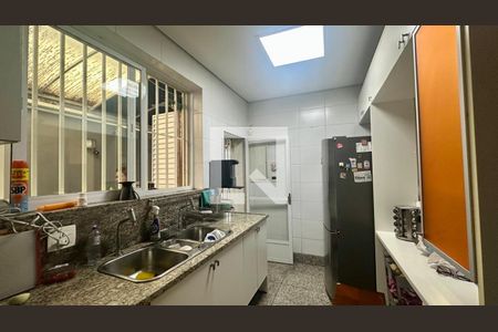 Cozinha de casa à venda com 3 quartos, 287m² em Serra, Belo Horizonte