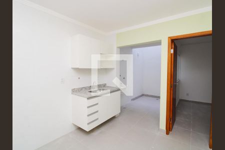 Sala/Cozinha de apartamento para alugar com 1 quarto, 28m² em Vila Medeiros, São Paulo