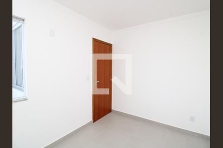 Quarto 1 de apartamento para alugar com 2 quartos, 40m² em Vila Medeiros, São Paulo