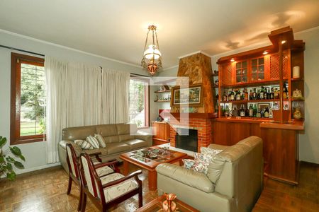 Sala de casa à venda com 3 quartos, 226m² em Jardim Sabará, Porto Alegre