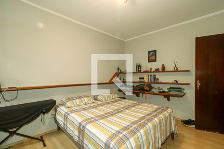 Quarto 1 de casa à venda com 3 quartos, 226m² em Jardim Sabará, Porto Alegre
