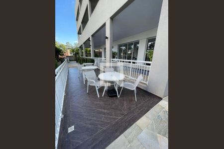 Apartamento à venda com 2 quartos, 57m² em Parque Reboucas, São Paulo