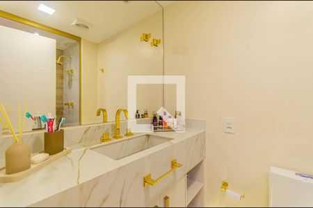 Apartamento à venda com 68m², 2 quartos e 1 vagaBanheiro da Suíte 2