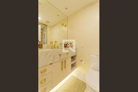 Apartamento à venda com 68m², 2 quartos e 1 vagaBanheiro da Suíte 2