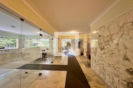 Portaria de apartamento à venda com 4 quartos, 213m² em Leme, Rio de Janeiro