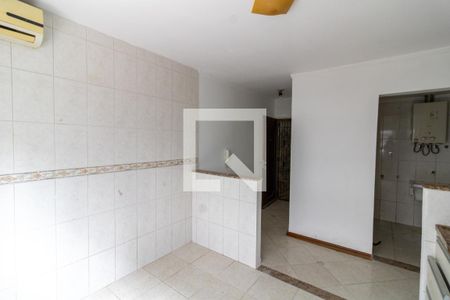 Sala/Cozinha de apartamento para alugar com 1 quarto, 44m² em Partenon, Porto Alegre
