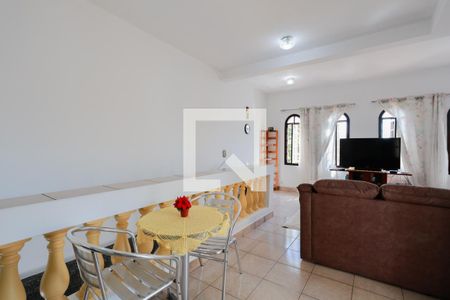 Casa 2 - Sala de casa à venda com 4 quartos, 212m² em Chora Menino, São Paulo