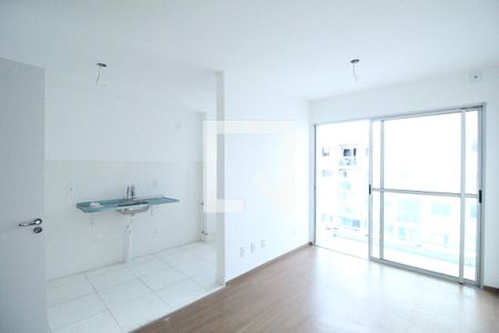 Sala de apartamento à venda com 2 quartos, 50m² em Pechincha, Rio de Janeiro