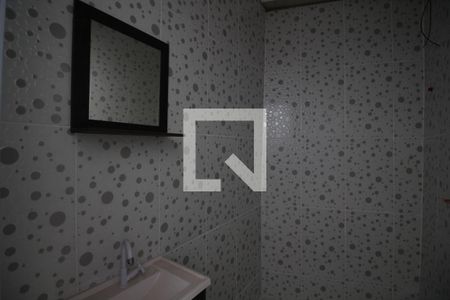 Banheiro de kitnet/studio à venda com 1 quarto, 27m² em Taquara, Rio de Janeiro