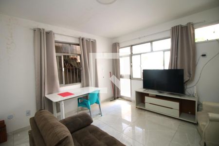 Sala de casa à venda com 1 quarto, 102m² em Penha, Rio de Janeiro