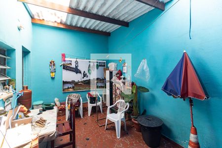 Quintal da Casa 2 de casa à venda com 4 quartos, 300m² em Sacomã, São Paulo